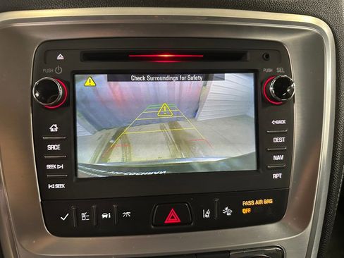 Used 2017 GMC Acadia Limited SLT image 17