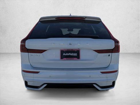 New 2026 Volvo XC60 B5 Core AWD/4WD image 8