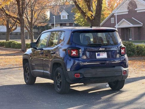 Used 2019 Jeep Renegade Sport AWD/4WD image 7