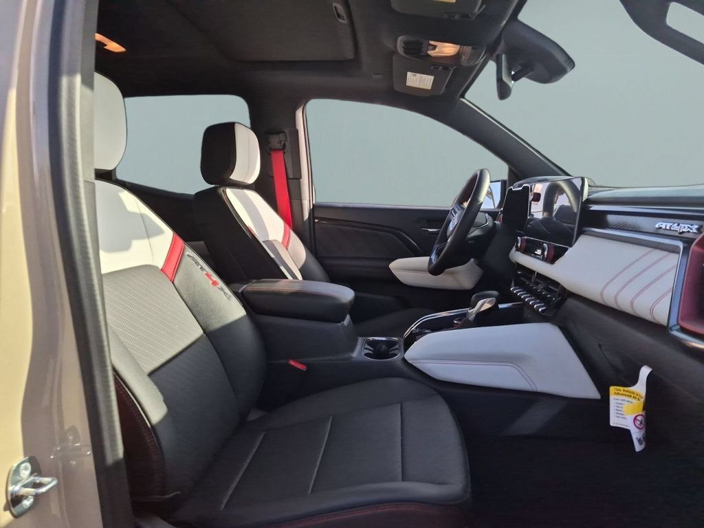 Used 2023 GMC Canyon AT4X w/ Edition 1 AWD/4WD image 29