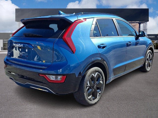 Certified 2023 Kia Niro Wind FWD image 6