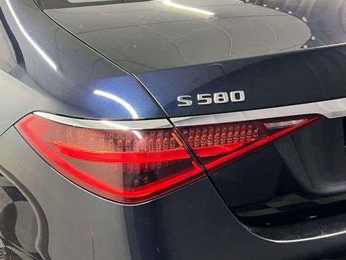 Certified 2022 Mercedes-Benz S 580 4MATIC Sedan image 10