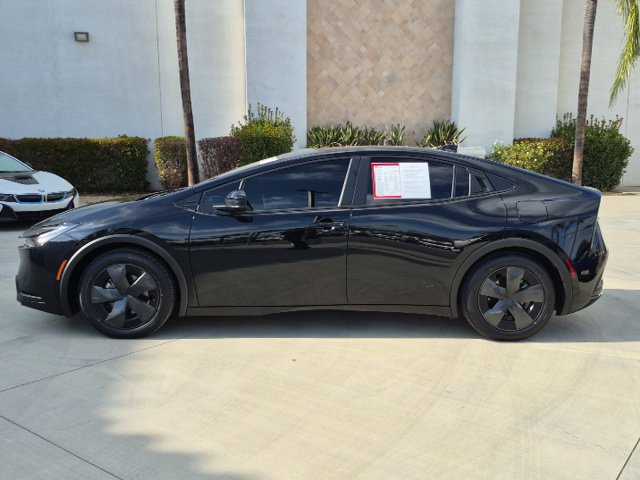 Used 2026 Toyota Prius Plug-In Hybrid FWD image 9