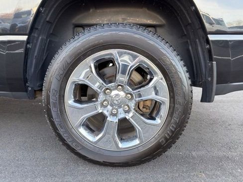 Used 2022 RAM 1500 Big Horn AWD/4WD image 30