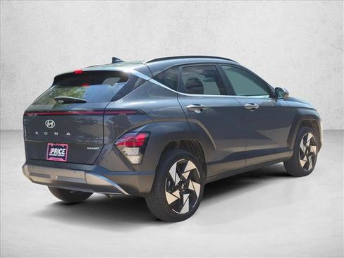 Used 2024 Hyundai Kona Limited AWD/4WD image 5