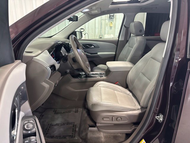 Used 2018 Chevrolet Traverse Premier AWD/4WD image 43