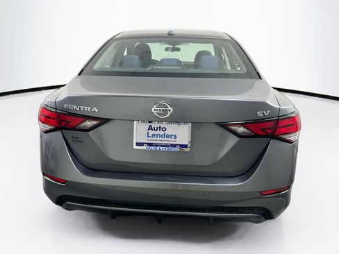 Used 2020 Nissan Sentra SV FWD image 6