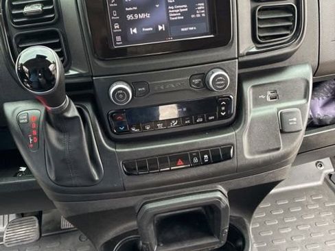 Used 2023 RAM ProMaster 3500 w/ Driver Convenience Group FWD image 30