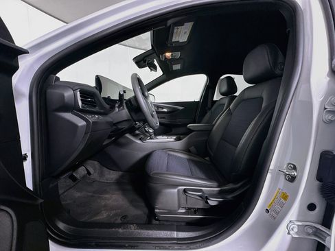 Used 2026 Buick Envista Preferred FWD image 13