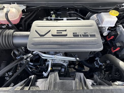 Used 2024 RAM 1500 Big Horn image 43