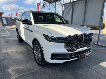 New 2025 Lincoln Navigator L Reserve