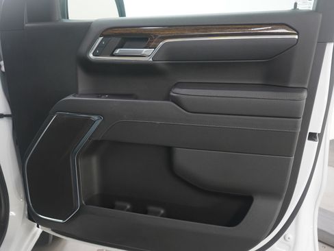 Used 2023 GMC Sierra 1500 SLE w/ Enhanced Capability Package image 12