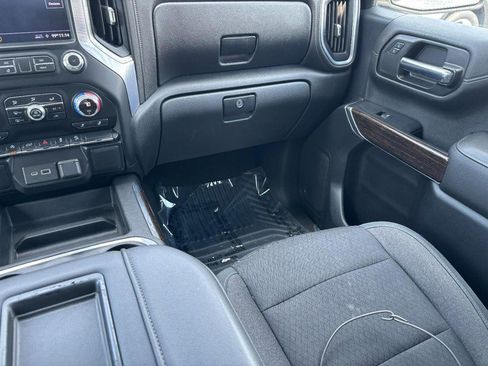 Used 2019 GMC Sierra 1500 Elevation w/ Elevation Value Package AWD/4WD image 17
