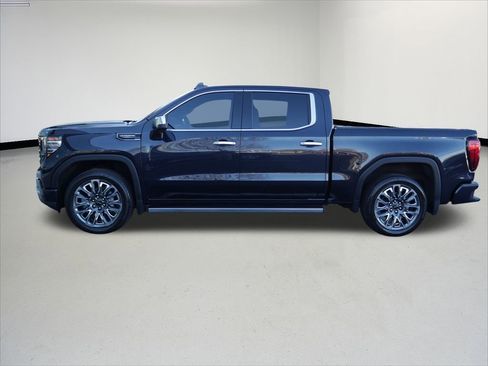 Used 2023 GMC Sierra 1500 Denali Ultimate image 2