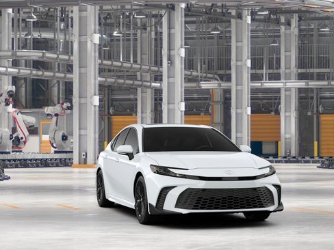 New 2026 Toyota Camry SE image 16
