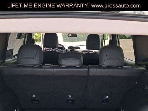 Certified 2023 Jeep Renegade Trailhawk w/ Trailhawk Elite Group AWD/4WD image 28