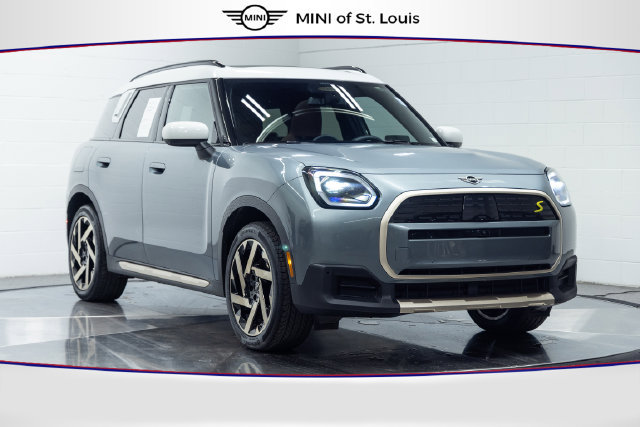Used 2025 MINI Cooper Countryman SE w/ Comfort Package Max AWD/4WD image 1