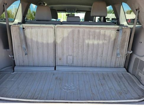 Used 2016 Toyota Highlander LE AWD/4WD image 29