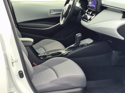 Used 2024 Toyota Corolla SE image 20