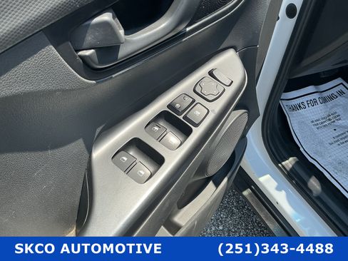 Used 2021 Hyundai Kona SE AWD/4WD image 22