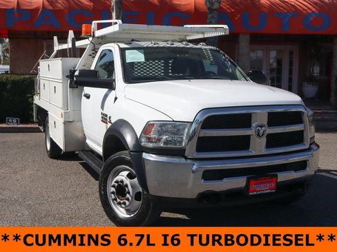 Used 2018 RAM 4500 Tradesman w/ Power & Remote Entry Group RWD image 2