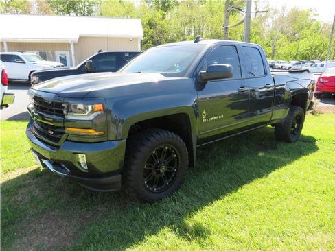 Used 2017 Chevrolet Silverado 1500 LT w/ All Star Edition AWD/4WD image 1