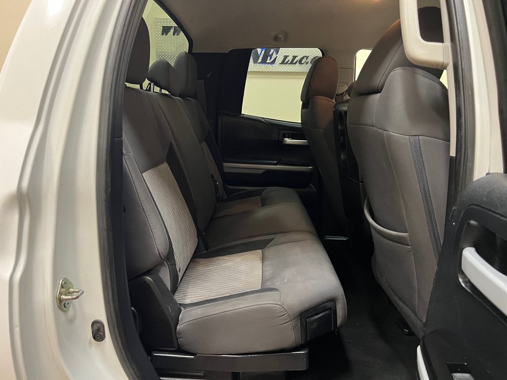 Used 2017 Toyota Tundra SR5 AWD/4WD image 22