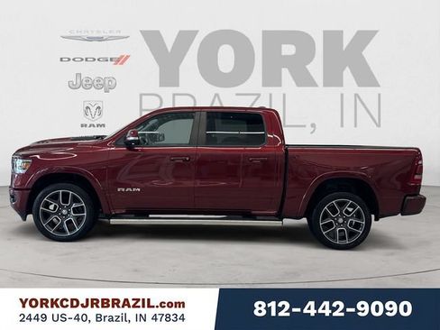 Used 2019 RAM 1500 Laramie AWD/4WD image 2