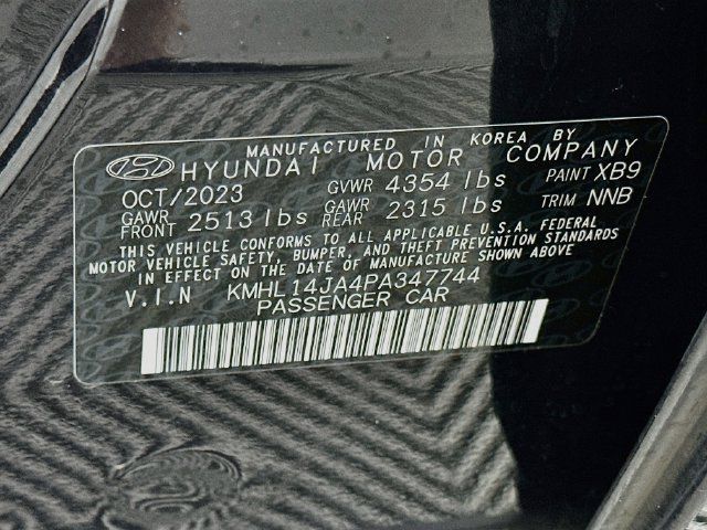 Used 2023 Hyundai Sonata SEL w/ Convenience Package FWD image 28