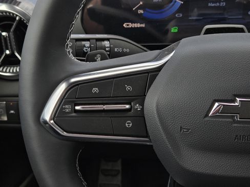 New 2026 Chevrolet Blazer EV LT image 11