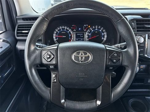 Used 2018 Toyota 4Runner TRD Off-Road Premium image 13