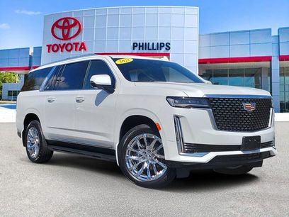 Used 2021 Cadillac Escalade ESV Premium Luxury w/ LPO, Illumination Package