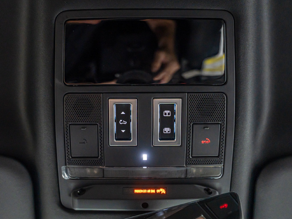 New 2026 Land Rover Defender 130 S AWD/4WD image 38