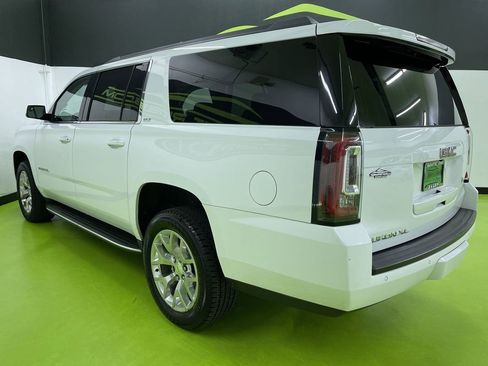 Used 2020 GMC Yukon XL SLT image 5