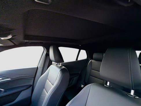 Used 2026 BMW X2 xDrive28i image 27