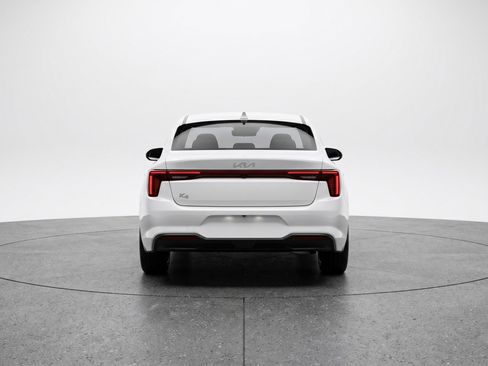 Used 2025 Kia K4 LXS image 7