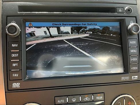 Used 2009 GMC Yukon SLT AWD/4WD image 4