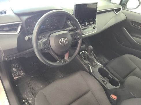 Used 2024 Toyota Corolla LE FWD image 19