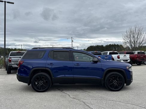 Used 2023 GMC Acadia SLT w/ Elevation Edition AWD/4WD image 4