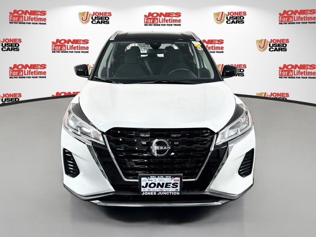 Used 2024 Nissan Kicks SV FWD image 11
