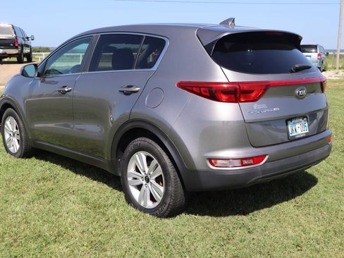 Used 2019 Kia Sportage LX w/ Paint Protection Package FWD image 5