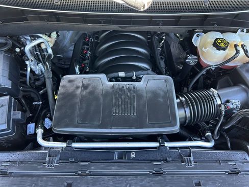 Used 2023 Chevrolet Tahoe LS image 29