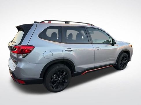Used 2024 Subaru Forester Sport image 3