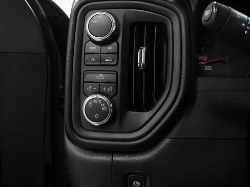 Used 2024 GMC Sierra 1500 Pro w/ Graphite Edition AWD/4WD image 18
