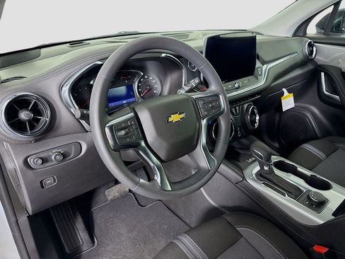 New 2026 Chevrolet Blazer LT w/ Convenience Package image 9