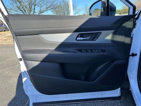 New 2026 Nissan Murano SL image 14