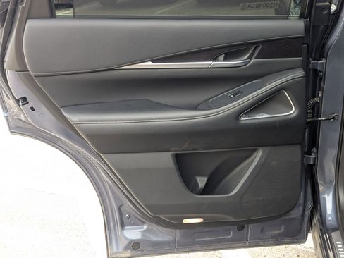 Used 2022 INFINITI QX60 Sensory w/ Cargo Package image 16