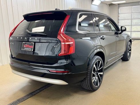 Used 2022 Volvo XC90 T6 Momentum w/ Advanced Package AWD/4WD image 5