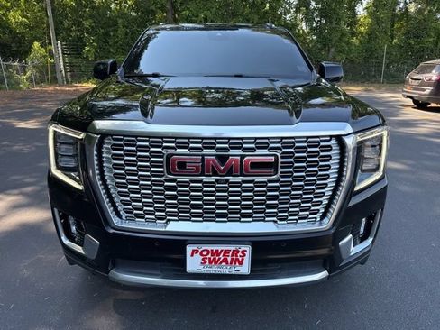 Used 2023 GMC Yukon Denali AWD/4WD image 8