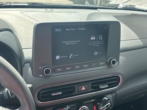 Used 2023 Hyundai Kona SEL AWD/4WD image 15